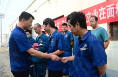 面料車間進行階段總結 抖擻精神再出發(fā)